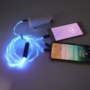 CARGADOR CON LUCES LED 3 EN 1 BLANCA